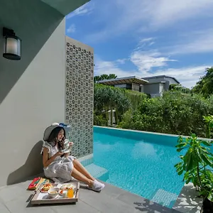 4* Отель Proud Phuket, Naiyang