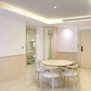  Отель Wyndham Garden Naithon
